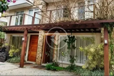 Casa de Condomínio com 4 Quartos à venda, 160m² no Barra do Una, São Sebastião