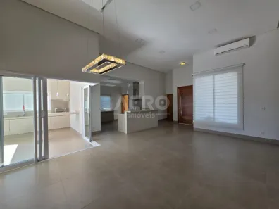 Casa de Condomínio com 3 Quartos à venda, 210m² no Vila Aviação, Bauru