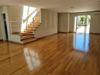 Casa de Condomínio com 4 Quartos para alugar, 370m² no Brooklin Paulista, São Paulo