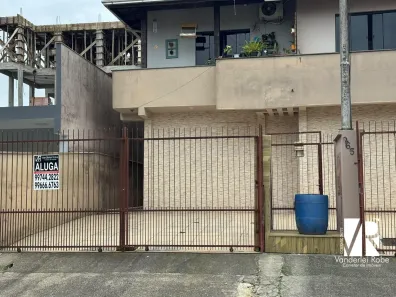 Apartamento com 2 Quartos para alugar, 55m² no Monte Alegre, Camboriú