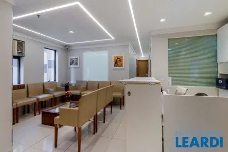 Sala Comercial à venda, 71m² no Santa Cecília, São Paulo