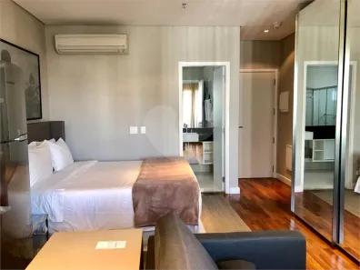 Apartamento com 1 Quarto para alugar, 62m² no Vila Olímpia, São Paulo
