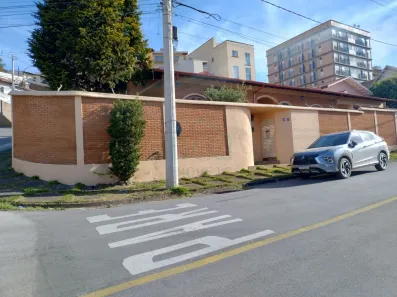 Casa com 3 Quartos à venda, 448m² no Jardim Centenário, Poços de Caldas
