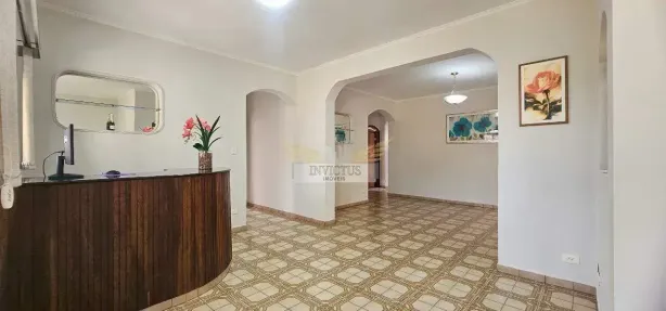 Sobrado com 5 Quartos para alugar, 262m² no Jardim, Santo André