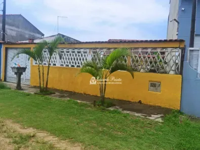 Casa com 3 Quartos à venda, 200m² no Santa Terezinha, Itanhaém