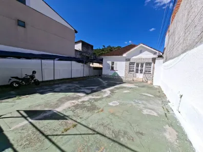 Imóvel Comercial com 3 Quartos para alugar, 168m² no Tijuca, Teresópolis