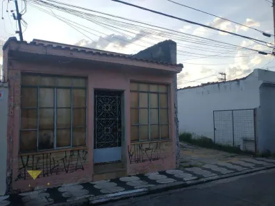 Casa com 2 Quartos à venda, 120m² no Centro, Mogi das Cruzes
