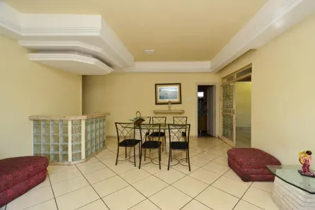 Casa com 3 Quartos à venda, 358m² no Nova Floresta, Belo Horizonte