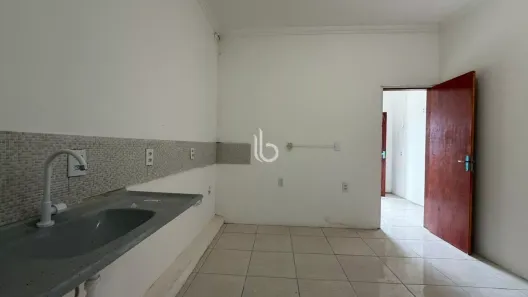 Kitnet para alugar, 35m² no Centro, Horizonte