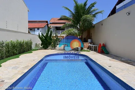 Sobrado com 4 Quartos à venda, 254m² no Estancia Sao José, Peruíbe