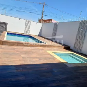 Imóvel Comercial com 2 Quartos à venda, 22m² no Parque Gramado II, Araraquara