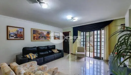 Sobrado com 3 Quartos à venda, 225m² no Nova Petrópolis, São Bernardo do Campo