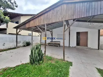 Casa com 3 Quartos à venda, 138m² no Jardim Iate Clube, Balneário Camboriú