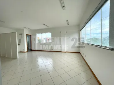 Sala Comercial à venda, 55m² no Itacorubi, Florianópolis