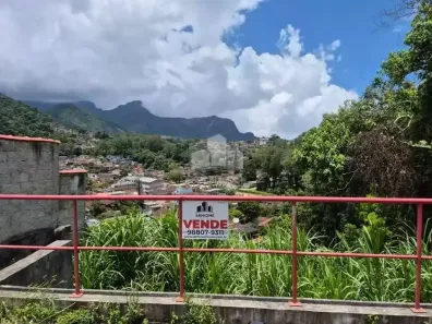 Lote/Terreno à venda, 580m² no Castelanea, Petrópolis