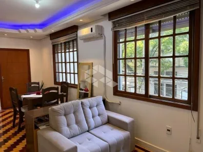 Apartamento com 2 Quartos à venda, 67m² no Passo da Areia, Porto Alegre