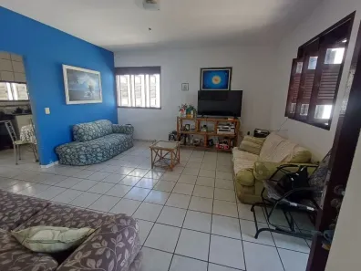 Casa com 2 Quartos à venda, 152m² no Capim Macio, Natal