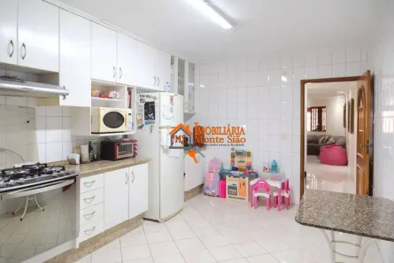 Casa com 3 Quartos à venda, 202m² no Vila Augusta, Guarulhos