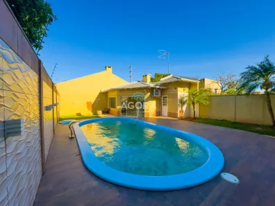 Casa com 4 Quartos para alugar, 286m² no Fátima, Canoas