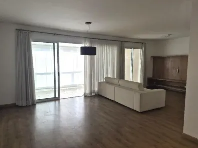 Apartamento com 3 Quartos para alugar, 140m² no Pinheiros, São Paulo