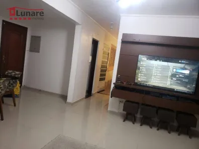 Sobrado com 3 Quartos à venda, 238m² no Vila Santa Helena, Mogi das Cruzes