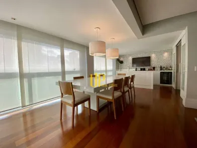 Apartamento com 4 Quartos à venda, 210m² no Vila Olímpia, São Paulo