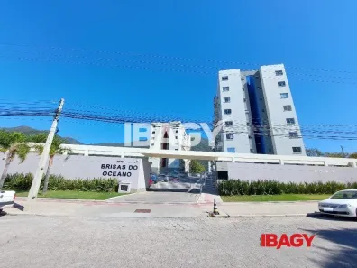 Apartamento com 2 Quartos para alugar, 49m² no Praia de Fora, Palhoça
