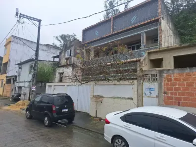 Casa com 3 Quartos à venda, 300m² no Sepetiba, Rio de Janeiro