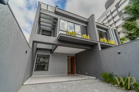 Casa com 4 Quartos à venda, 204m² no América, Joinville