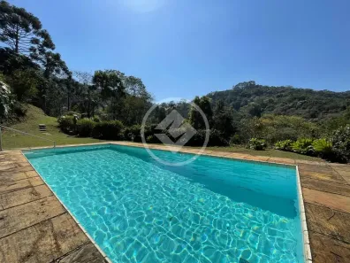 Casa com 3 Quartos à venda, 200m² no Granja Florestal, Teresópolis