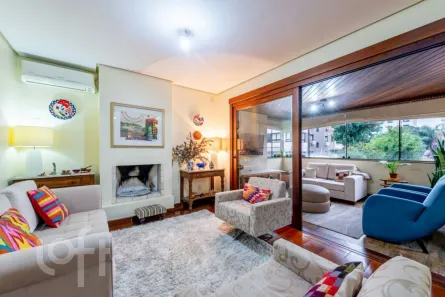 Apartamento com 3 Quartos à venda, 136m² no Petrópolis, Porto Alegre