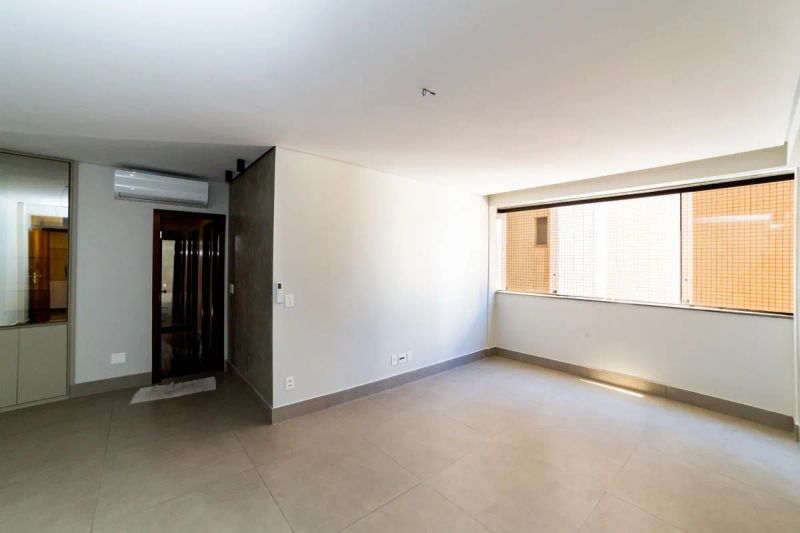 Apartamento com 3 quartos — Lourdes, Belo Horizonte