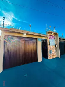 Casa com 3 Quartos à venda, 220m² no De Lourdes, Anápolis