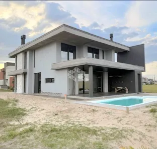Casa com 4 Quartos à venda, 283m² no Curumim, Capão da Canoa