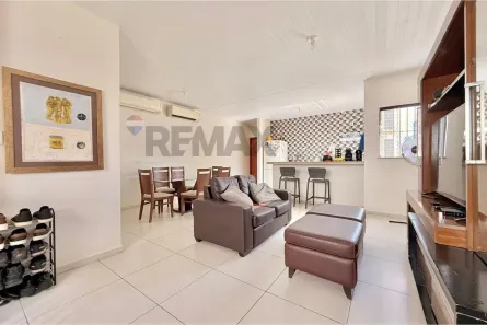 Casa com 2 Quartos para alugar, 120m² no Umarizal, Belém