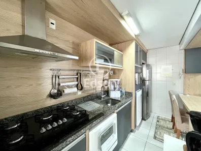 Apartamento com 3 Quartos à venda, 79m² no Praia Comprida, São José