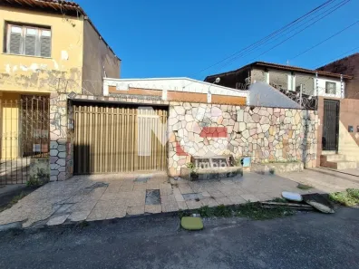 Casa com 3 Quartos à venda, 170m² no São Gerardo, Fortaleza