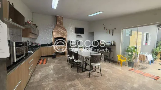 Casa com 4 Quartos à venda, 176m² no Conjunto Manoel Mendes, Uberaba