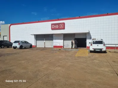 Galpão/Depósito/Armazém para alugar, 1500m² no Centro, Serrana