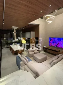 Casa de Condomínio com 3 Quartos à venda, 190m² no Granja Marileusa, Uberlândia