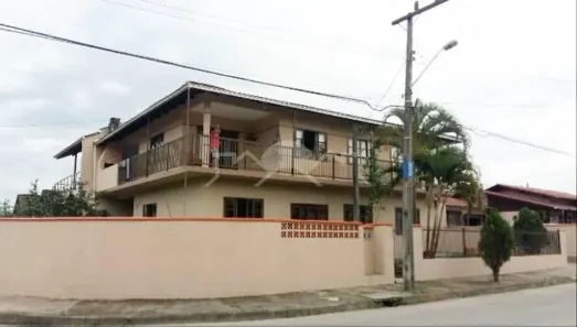 Casa com 3 Quartos à venda, 300m² no Floresta, Joinville