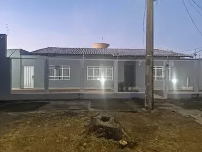 Casa com 4 Quartos à venda, 220m² no Vila Taveirópolis, Campo Grande