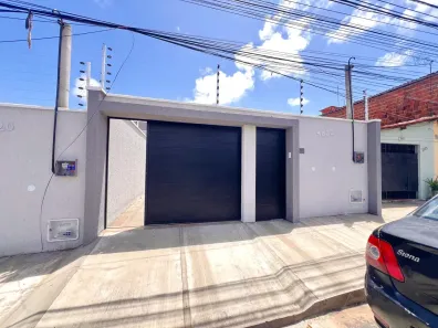 Casa com 3 Quartos à venda, 120m² no Sapiranga-Coité, Fortaleza