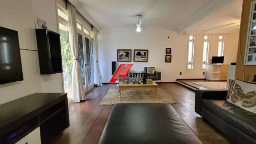 Casa com 4 Quartos para alugar, 402m² no Trindade, Florianópolis