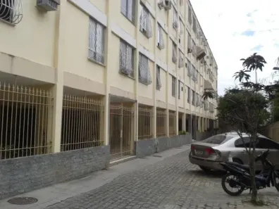 Apartamento com 3 Quartos para alugar, 53m² no Santa Rosa, Niterói