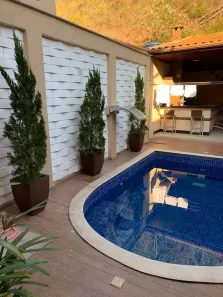 Sobrado com 3 Quartos à venda, 190m² no Bairro de Fátima (Califórnia da Barra), Barra do Piraí