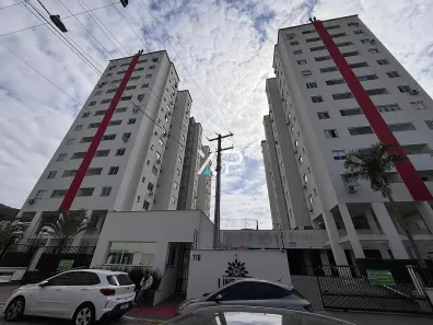 Apartamento com 2 Quartos para alugar, 54m² no Pedra Branca, Palhoça