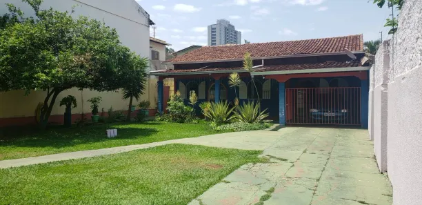 Casa com 3 Quartos à venda, 160m² no Nova Suiça, Goiânia