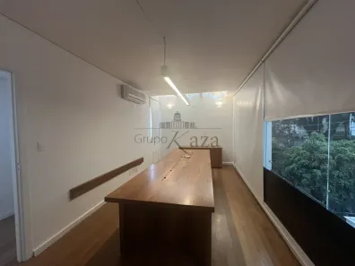 Prédio Comercial com 6 Quartos à venda, 586m² no Jardim Paulista, São Paulo