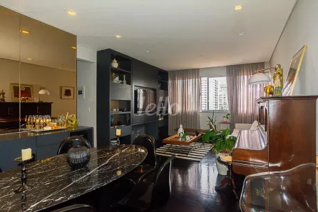 Apartamento com 2 Quartos para alugar, 115m² no Paraíso, São Paulo